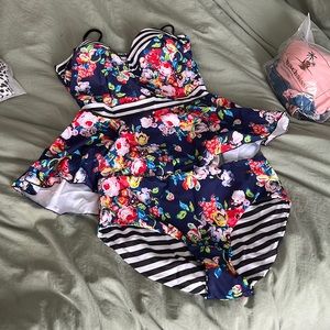 Beachsissi Tankini Swimsuit (XL)